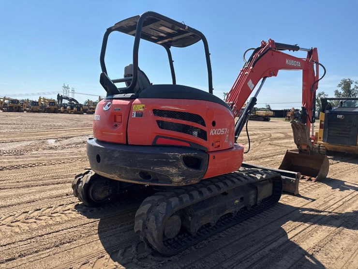 2019-kubota-kx057-4-image-6