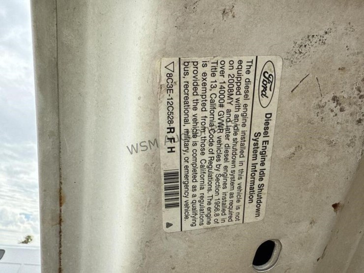 2010-ford-f550-image-8