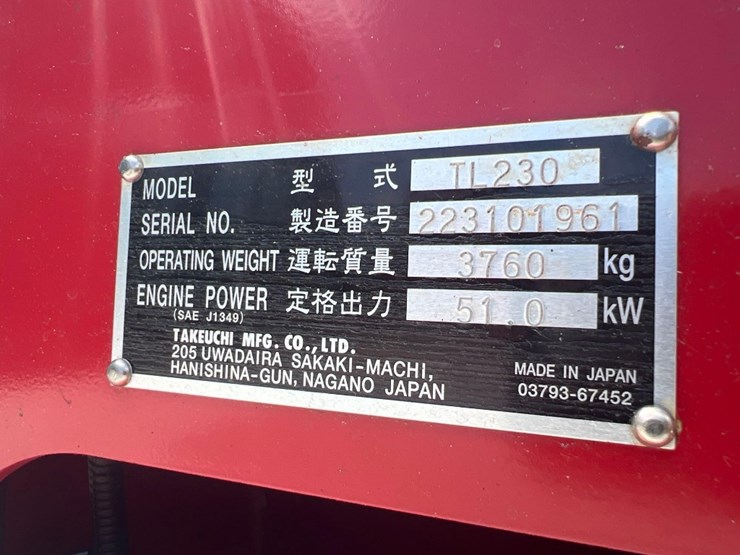 takeuchi-tl230-image-14