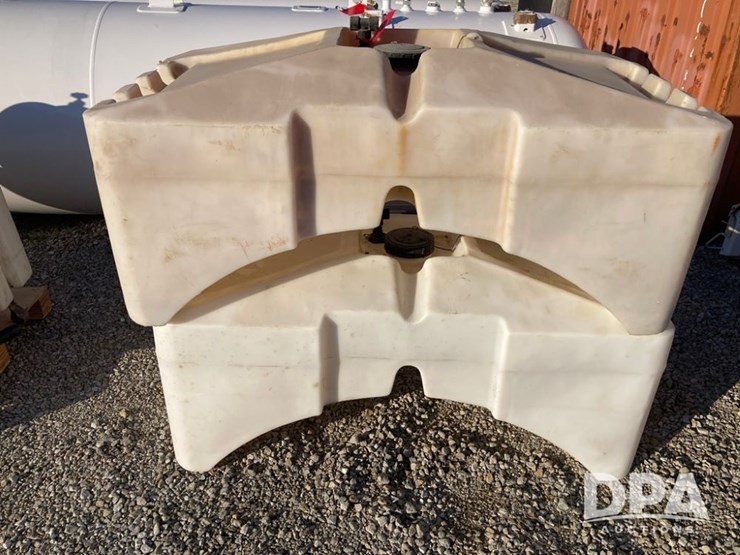 top-mount-poly-rinse-tanks-(pz12993,-lot-10)-image-3