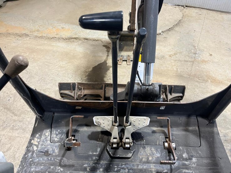 2018-bobcat-e20-image-33