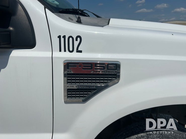 2010-ford-f350-xl-image-7