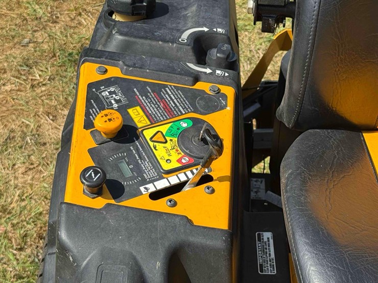 cub-cadet-z-force-sx-mower,-image-10