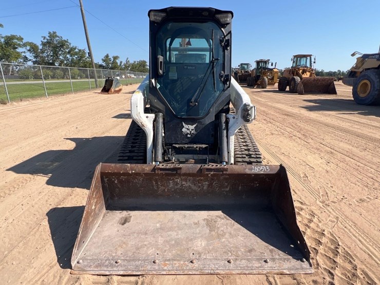 2022-bobcat-t64-image-7