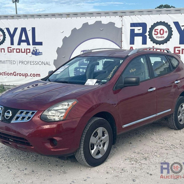2014 NISSAN ROGUE