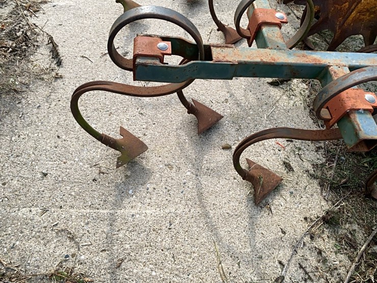 brillion-cultivator-image-2