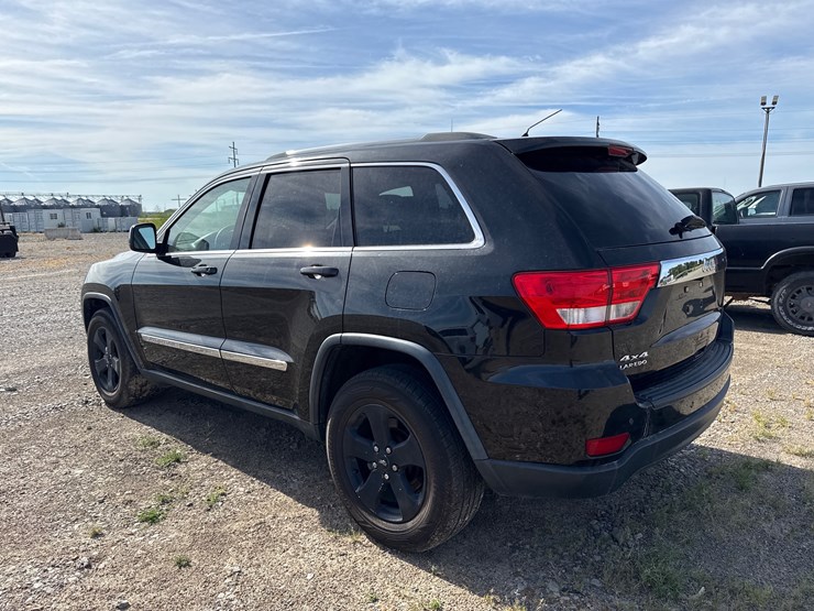 2013-jeep-grand-cherokee-image-6