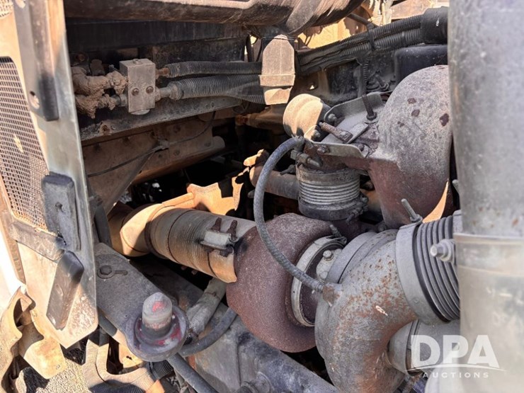2005-kenworth-t800-image-68