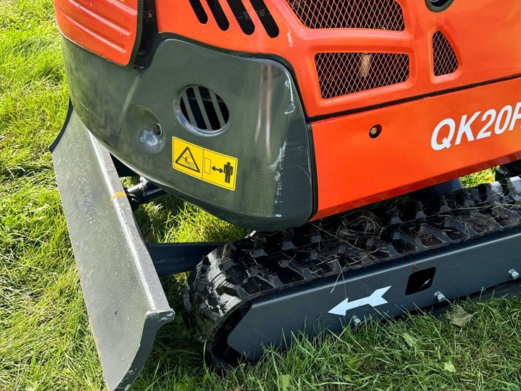 2025-industrial-qk20r-mini-excavator-...-unused-image-9