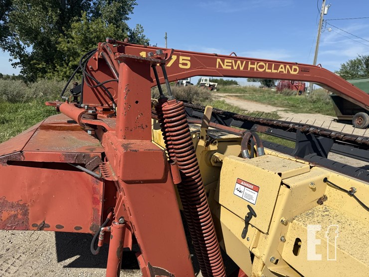 new-holland-1475-image-9