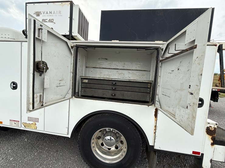 kenworth-t270-image-23