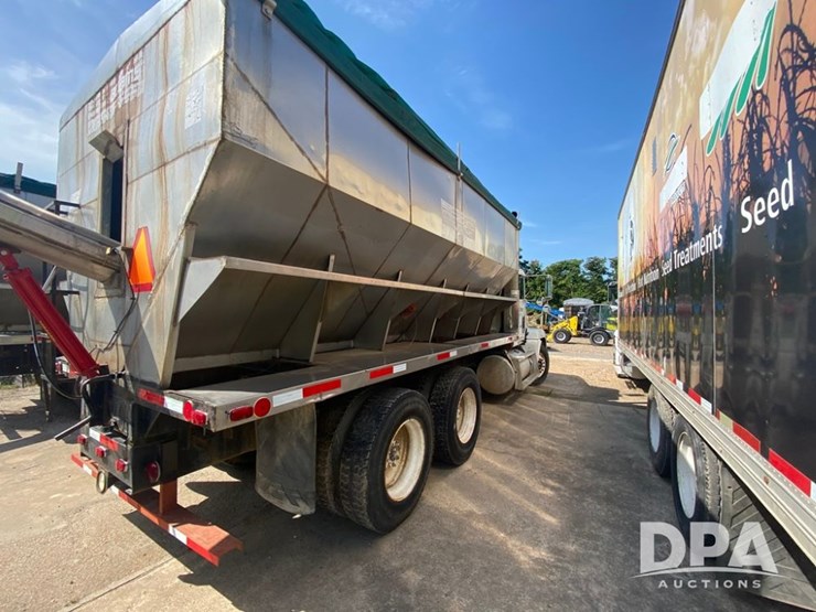 1998-freightliner-dry-tender-truck-(pz13844,-unit-28643)-image-5