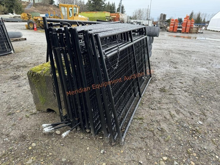 1--8'-mesh-farm-gate-image-6