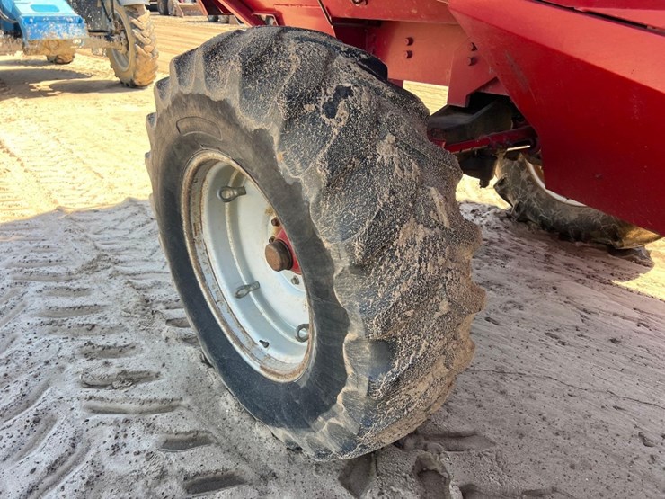 case-ih-2555-image-25