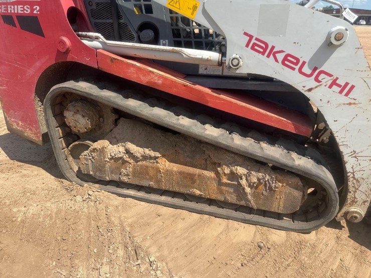 takeuchi-tl230-image-11