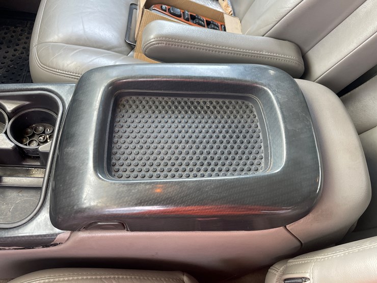 2003-chevrolet-silverado-2500-image-69