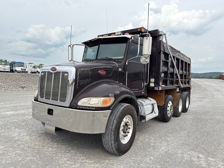 peterbilt-340-image-2
