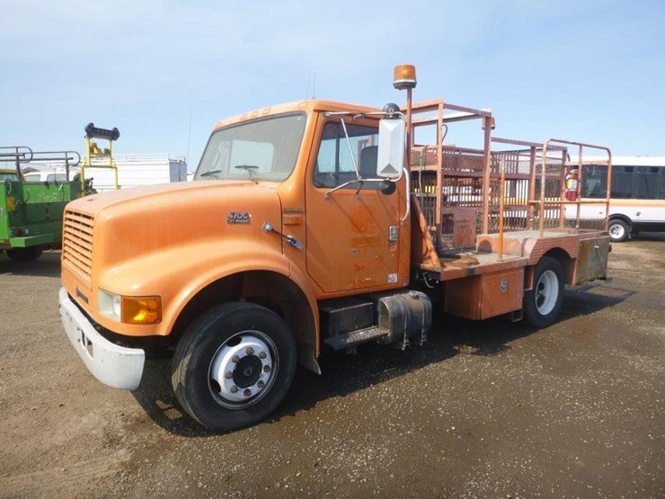 2000-international-4700-image-1
