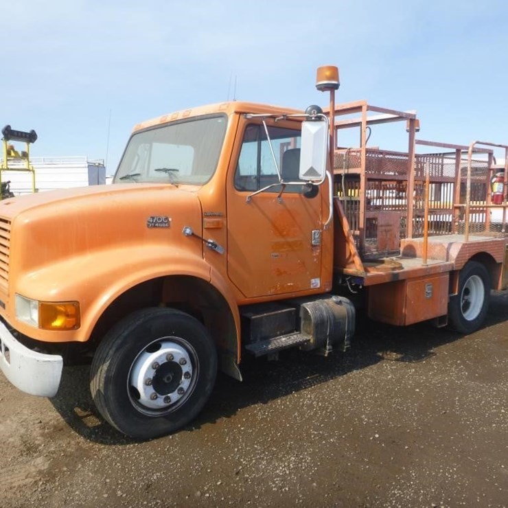 2000 INTERNATIONAL 4700