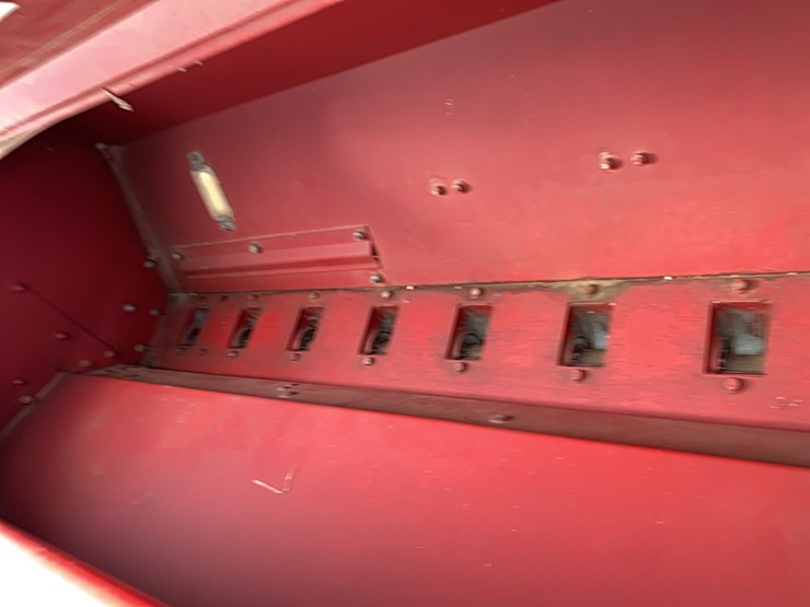 case-ih-5100-image-44