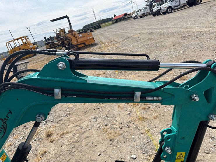 #220-•-#26492-•-unused-cfg-h15r-mini-excavator-h15r20250706b8019-image-11