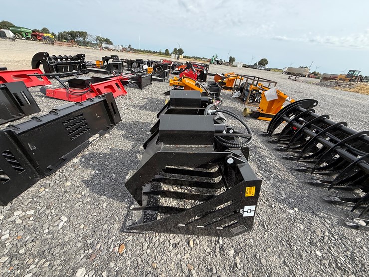 #2000-•-#26340-•-unused-giyi-72"-skid-steer-wood-grabber-cxlkzmq250720-image-6