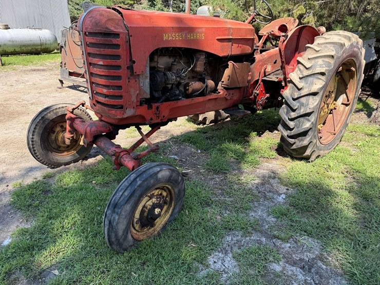 massey-harris-444-image-9