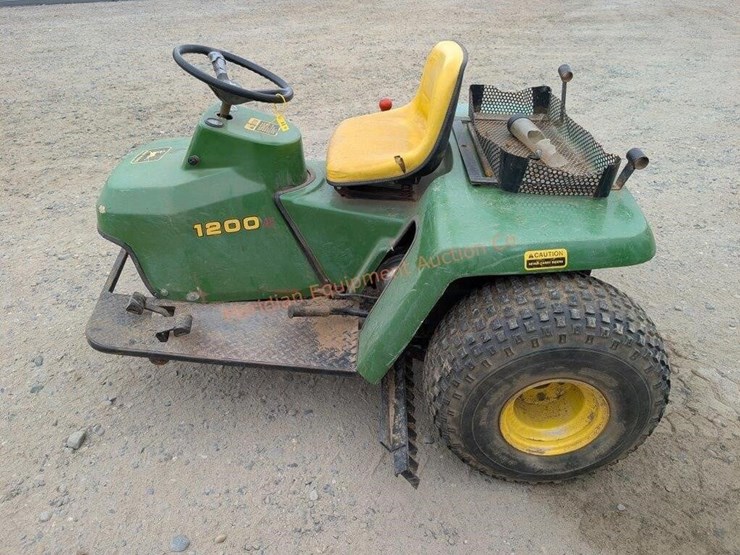 john-deere-1200-image-5