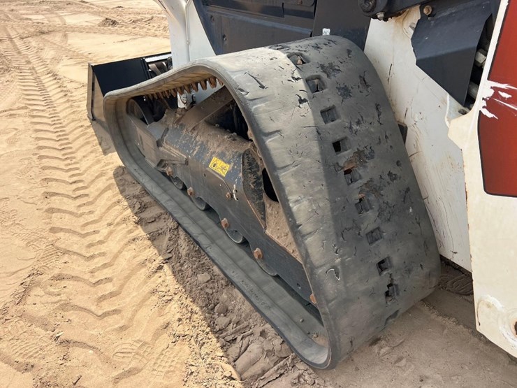 2020-bobcat-t76-image-20