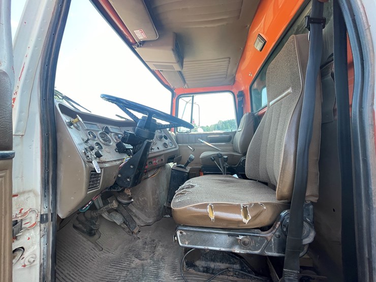 #2051-•-1994-ford-dump-truck-(has-wi-title)-image-23