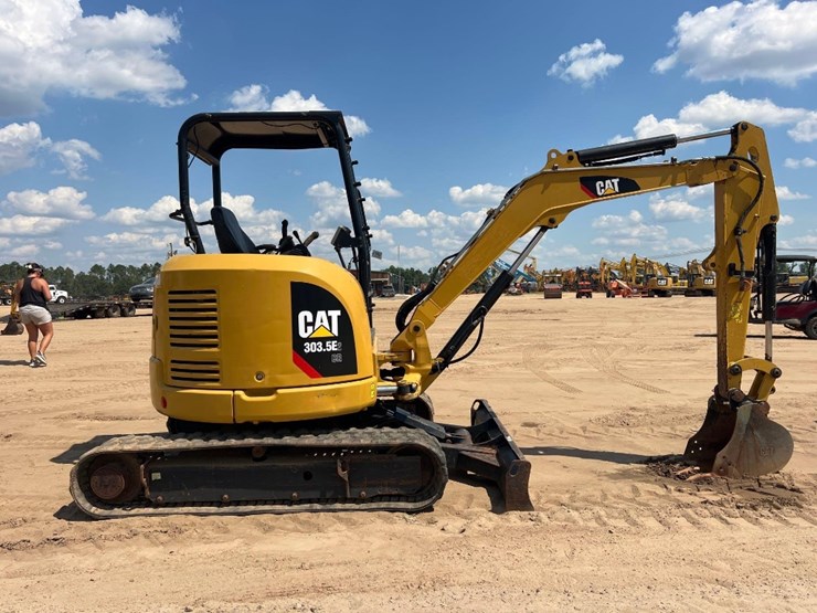 2016-caterpillar-303.5e2-cr-image-5