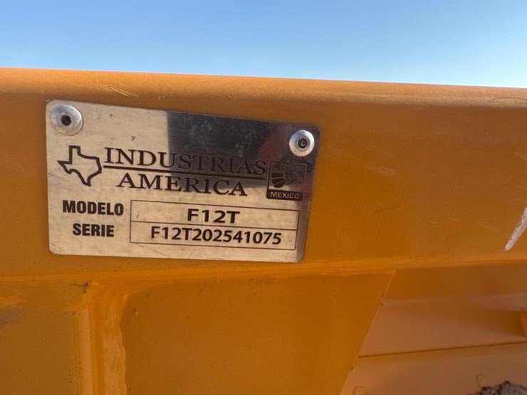 unused-industrias-america-f12t-hyd-tilt-land-level-image-11