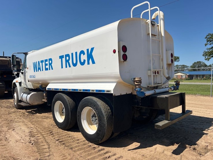 2012-international-durastar-4400-image-2