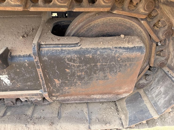 2018-caterpillar-318fl-image-12