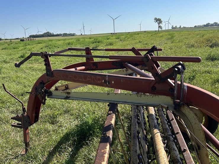 new-holland-259-image-12