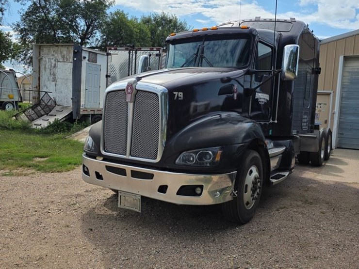 2008-kenworth-t660-image-2