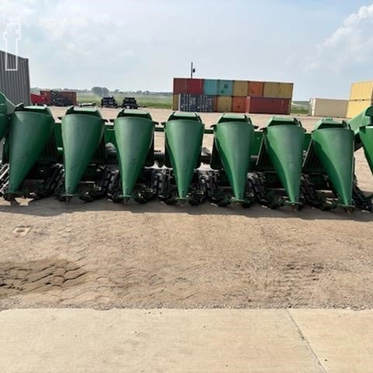 JOHN DEERE 893