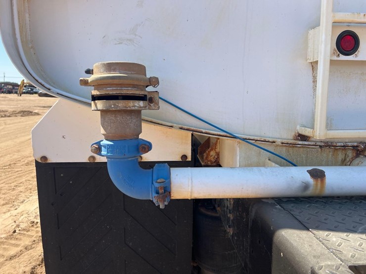 2012-international-durastar-4400-image-18