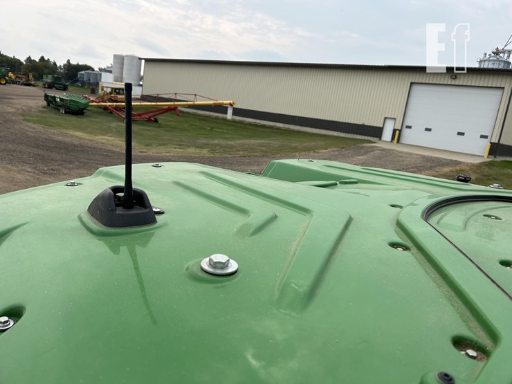 2024-john-deere-s790-image-73