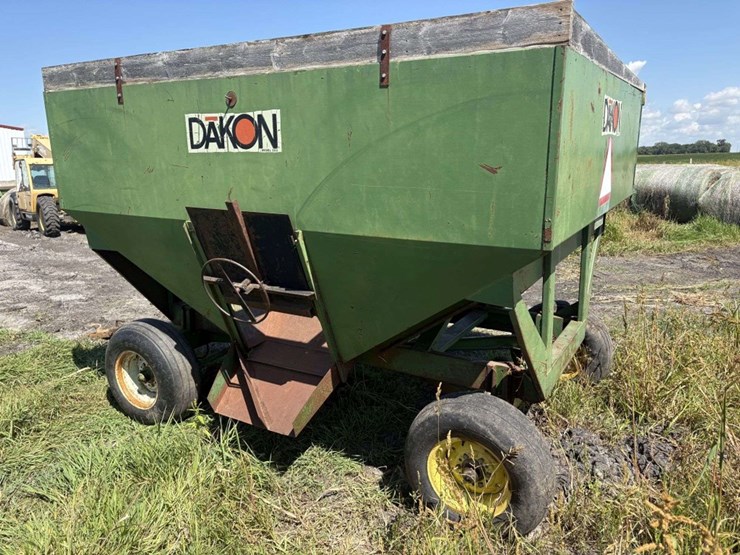john-deere-1065a-image-11