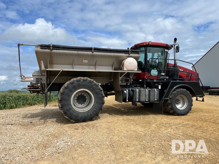 2015-case-ih-titan-4530-image-10