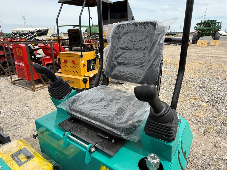 #220-•-#26487-•-unused-cfg-mh12rx-mini-excavator-image-21