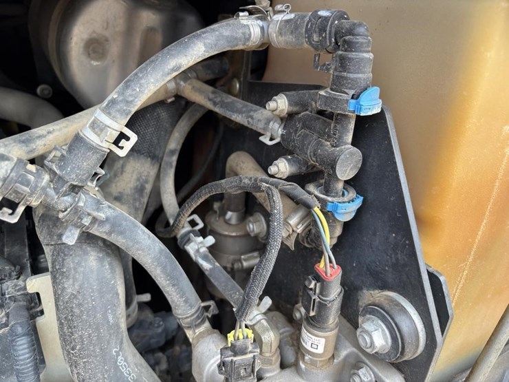 2022-bobcat-t66-image-34