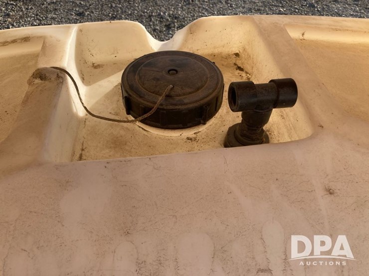 top-mount-poly-rinse-tanks-(pz12993,-lot-10)-image-6