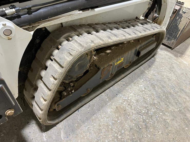 2022-bobcat-t450-image-17