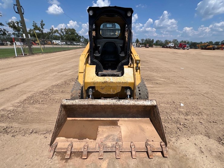 2018-caterpillar-259d-image-7