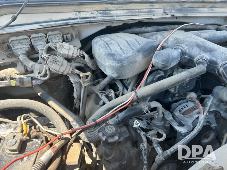 2010-ford-f350-xl-image-15