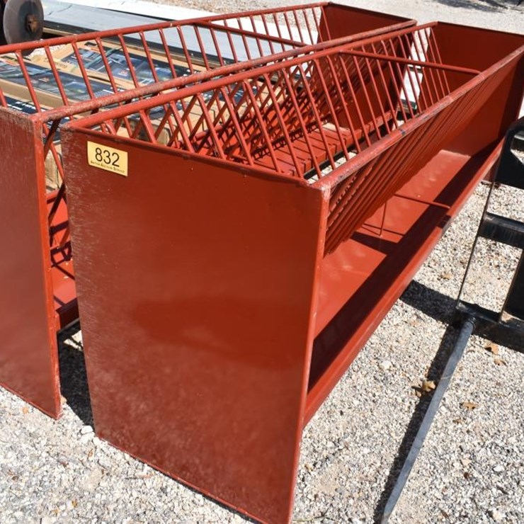 10' SHEEP AND GOAT FEEDER