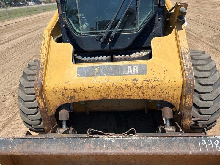 2008-caterpillar-226b2-image-15