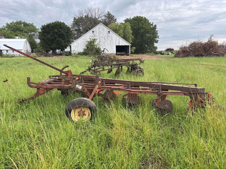 ji-case-5-bottom-14"-pull-type-plow-image-8